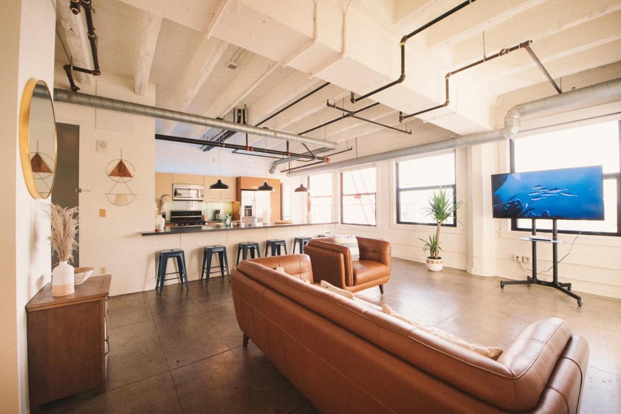 Appartamento Stunning Downtown La 2 Bedroom/ 2 Bathroom Loft With Private Balcony.